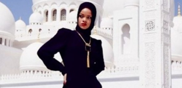 Rihanna accusée de blasphème envers l’islam Rihanna accusée de blasphème envers l’islam