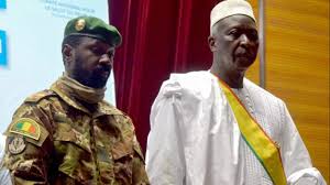 Document - Mali: la nouvelle liste gouvernementale, la fille d'Alpha Omar Konaré ministre de...