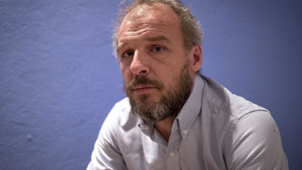 Le fils de l'otage Sophie Pétronin dit rester prudent mais garde l'espoir d'une libération Le fils de l'otage Sophie Pétronin dit rester prudent mais garde l'espoir d'une libération