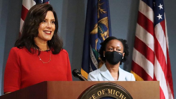Un complot de la "milice " pour kidnapper le gouverneur américain Gretchen Whitmer déjoué par des agents d'infiltration