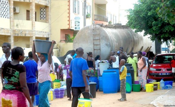 SEN'EAU - Perturbations: les populations encore assoiffées ce lundi SEN'EAU - Perturbations: les populations encore assoiffées ce lundi