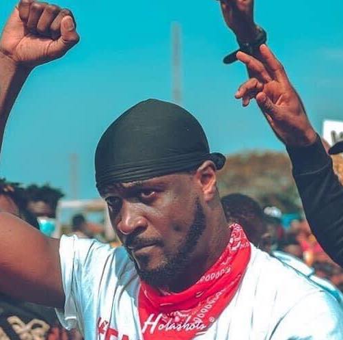 Violences policières au Nigeria 🇳🇬  Les artistes se sont fortement mobilisés pour manifester leur mécontentement au nom du peuple!