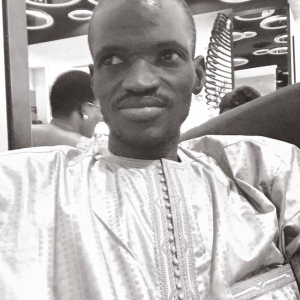 Fallou Ndiaye, responsable de l'APR à Touba, endeuillé... Fallou Ndiaye, responsable de l'APR à Touba, endeuillé...