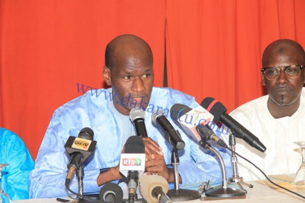 Communique de l'APD de Thierno LO :(suite au rappel à Dieu du Professeur Iba Der Thiam) Communique de l'APD de Thierno LO :(suite au rappel à Dieu du Professeur Iba Der Thiam)