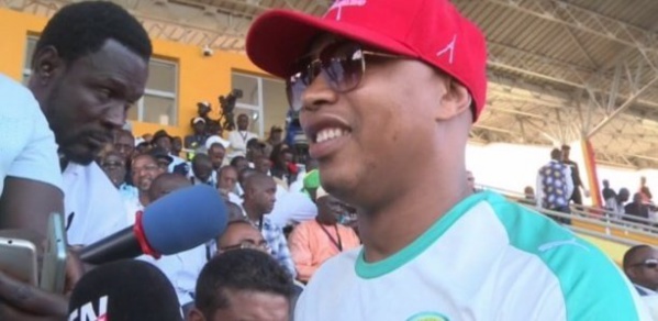 El Hadji Diouf sur le Banc des Lions : ‘’Je suis là pour faire respecter le maillot national’’ El Hadji Diouf sur le Banc des Lions : ‘’Je suis là pour faire respecter le maillot national’’