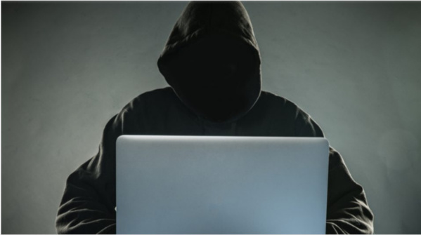 Escroquerie sur les réseaux sociaux: La Division de la Cybercriminalité arrête "Kocc" Escroquerie sur les réseaux sociaux: La Division de la Cybercriminalité arrête "Kocc"