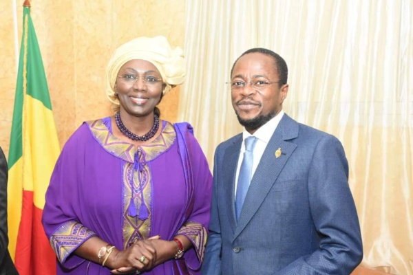 Installation du Pr du Cese ,Idrissa SECK- Ces images qui n'ont pas été publiées