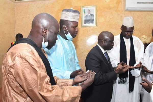 Installation du Pr du Cese ,Idrissa SECK- Ces images qui n'ont pas été publiées