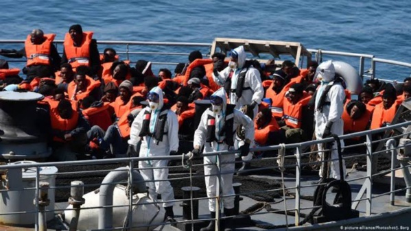 Îles Canaries : 4.000 migrants se fondent dans la nature...