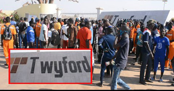 Oubliés par l’Etat, « maltraités » par les Chinois, les travailleurs de Twyford appellent au secours SONKO, Barth et Guy Marius SAGNA Oubliés par l’Etat, « maltraités » par les Chinois, les travailleurs de Twyford appellent au secours SONKO, Barth et Guy Marius SAGNA