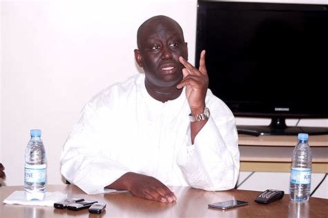 Aliou Sall sort du bois et... parle!