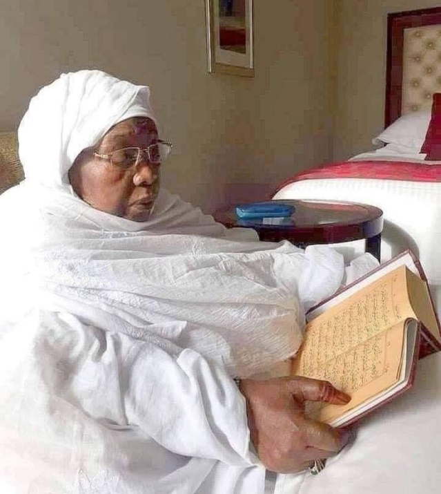 Médina Baye : Seyda Mariama Niass sera inhumée demain vers 17 heures.