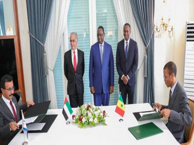 Renégociation contrat Autoroute de l‘Avenir: Macky Sall corrige Karim Wade Renégociation contrat Autoroute de l‘Avenir: Macky Sall corrige Karim Wade