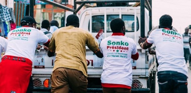 Sénégal : le financement des partis politiques, un sujet tabou Sénégal : le financement des partis politiques, un sujet tabou