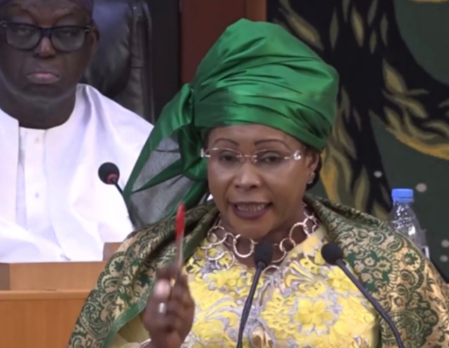 Assemblée nationale / Mame Diarra Fam sur la nouvelle loi : « C'est un coup qui se prépare. Il y a des non dits et nous ne l'accepterons pas... » Assemblée nationale / Mame Diarra Fam sur la nouvelle loi : « C'est un coup qui se prépare. Il y a des non dits et nous ne l'accepterons pas... »