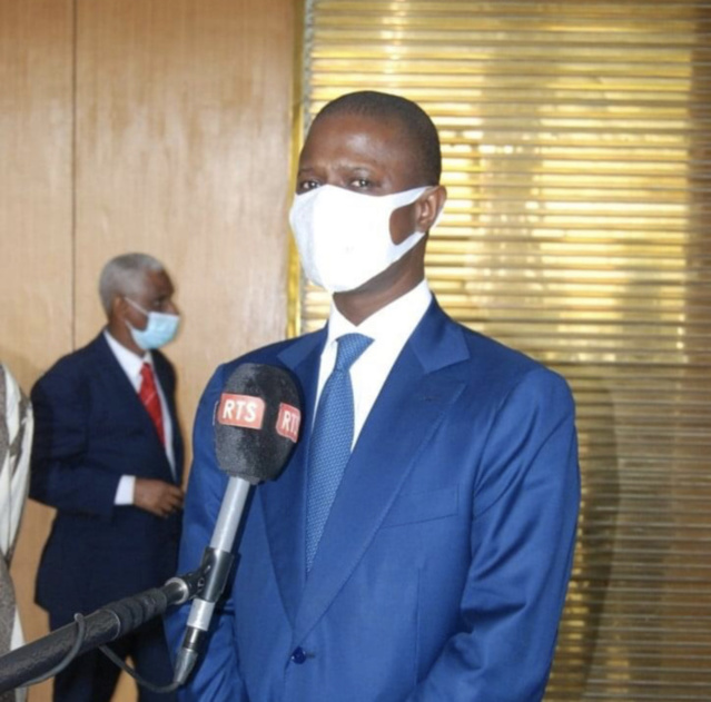 Antoine Diome, ministre de l'Intérieur : « La mise en application de l'état d'urgence comporte quelques limites qu'il sied de corriger » Antoine Diome, ministre de l'Intérieur : « La mise en application de l'état d'urgence comporte quelques limites qu'il sied de corriger »