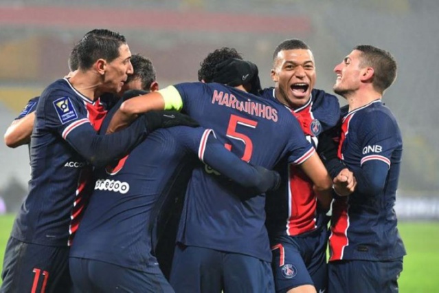 Le PSG remporte logiquement le Trophée des Champions