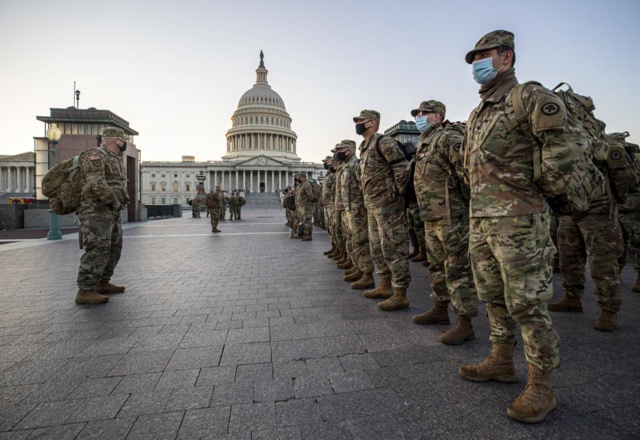 Washington se barricade avant l'investiture de Joe Biden (images)
