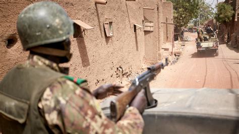 Mali : six soldats maliens tués par des jihadistes présumés à la frontière burkinabè