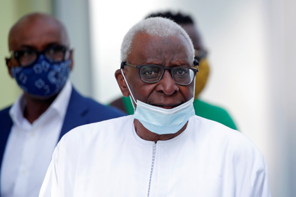 Le collectif Lamine Diack appelle à une levée de fonds pour payer sa caution Le collectif Lamine Diack appelle à une levée de fonds pour payer sa caution