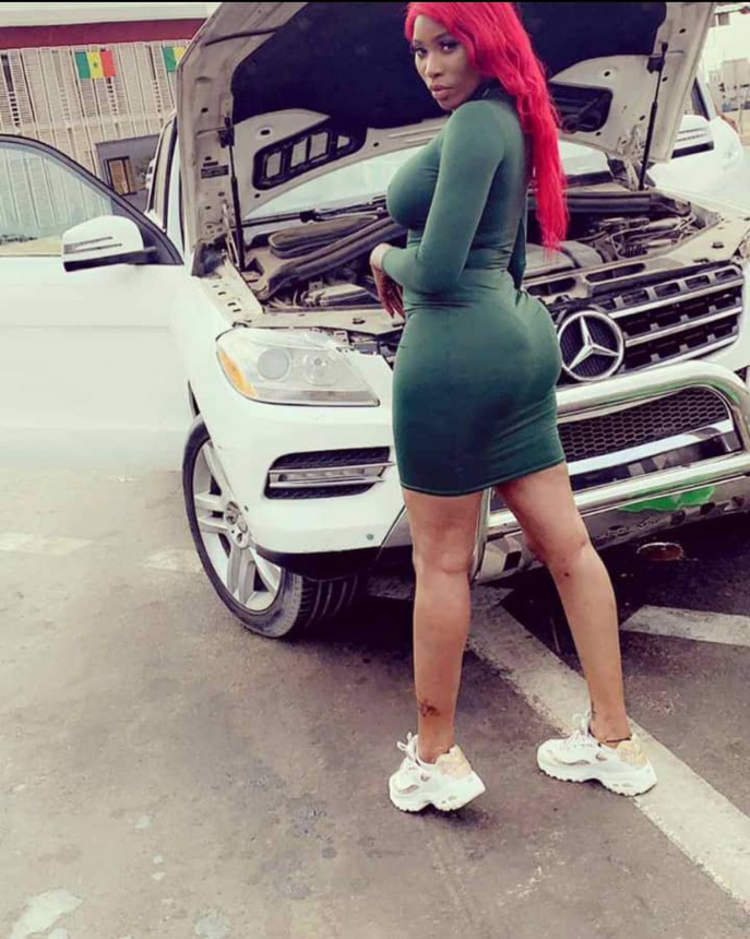 "Future femme de Karim", ses chirurgies esthétiques... "Nabou Dash" révèle tout "Future femme de Karim", ses chirurgies esthétiques... "Nabou Dash" révèle tout