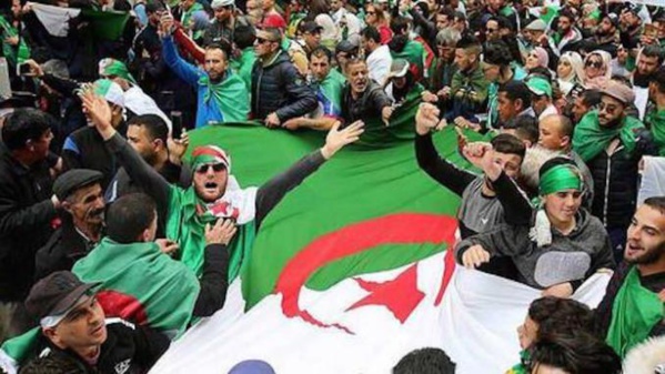 Algérie : une marée humaine pour le deuxième anniversaire du Hirak
