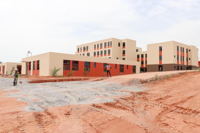 URGENT- Le Ministre ivoirien Adama Diawara annonce l’ouverture de l’université de San-Pedro courant dernier trimestre 2021 URGENT- Le Ministre ivoirien Adama Diawara annonce l’ouverture de l’université de San-Pedro courant dernier trimestre 2021