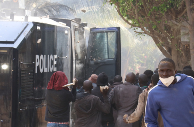 Des partisans de Sonko dispersés Des partisans de Sonko dispersés