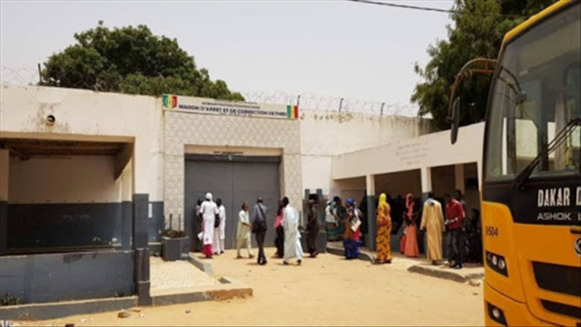 Affaire Sonko : L’administration pénitentiaire se pare contre de nouvelles attaques des prisons / Le bilan de l’assaut de la MAC de Mbour.