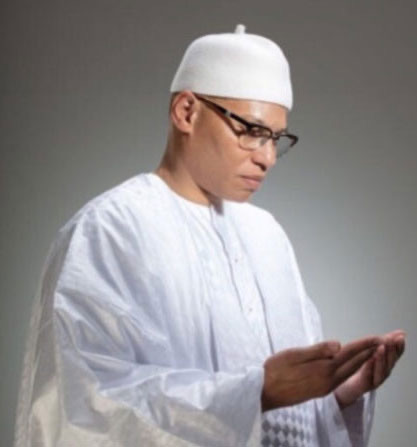Manifs au Sénégal : Karim Wade condamne les violences et charge Macky Sall « il n’a qu’une seule idée, une idée fixe : se maintenir au pouvoir par tous les moyens » Manifs au Sénégal : Karim Wade condamne les violences et charge Macky Sall « il n’a qu’une seule idée, une idée fixe : se maintenir au pouvoir par tous les moyens »