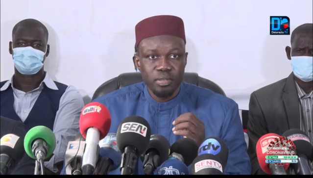 URGENT : Le procureur lève la garde à vue de Sonko , de son cameraman et son garde du corps. URGENT : Le procureur lève la garde à vue de Sonko , de son cameraman et son garde du corps.