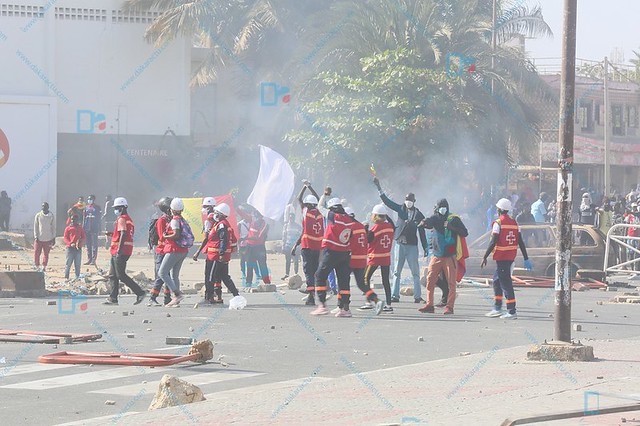 Manifestations au Sénégal : 590 blessés secourus, 232 victimes évacuées vers les structures sanitaires avec toutes sortes de blessures, 06 morts (Croix-Rouge)