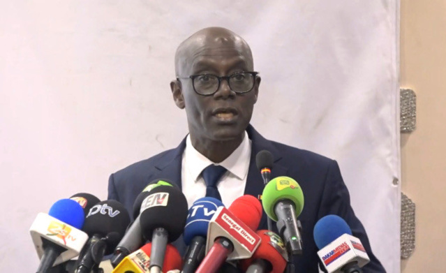 Sortie médiatique du capitaine Oumar Touré : Thierno Alassane Sall met en garde... Sortie médiatique du capitaine Oumar Touré : Thierno Alassane Sall met en garde...