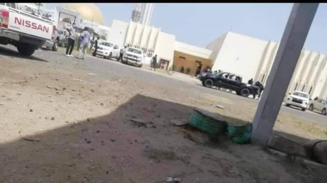 Les graves révélations de Barthelemy Dias: " J'insiste, je persiste et signe c'est Aly Mané, maire de Paoscoto, qui a recruté les nervis (...) Aminata Mbengue Ndiaye est irresponsable (...)" Les graves révélations de Barthelemy Dias: " J'insiste, je persiste et signe c'est Aly Mané, maire de Paoscoto, qui a recruté les nervis (...) Aminata Mbengue Ndiaye est irresponsable (...)"