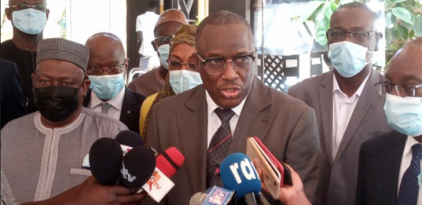 Cheikh Oumar Hanne sur la normalisation des Masters : "Le système ne marche pas" Cheikh Oumar Hanne sur la normalisation des Masters : "Le système ne marche pas"