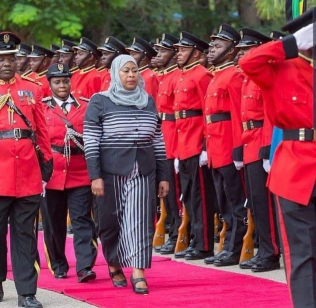Après le décès de John Magufu: Samia Hassan, première présidente de l'histoire de la Tanzanie Après le décès de John Magufu: Samia Hassan, première présidente de l'histoire de la Tanzanie