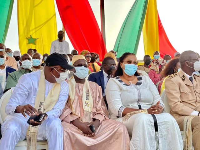 PIKINE : POSE DE LA PREMIÈRE PIERRE DE LA MAISON DE LA JEUNESSE ET DE LA CITOYENNETÉ & LANCEMENT OFFICIEL DU PROJET. PIKINE : POSE DE LA PREMIÈRE PIERRE DE LA MAISON DE LA JEUNESSE ET DE LA CITOYENNETÉ & LANCEMENT OFFICIEL DU PROJET.