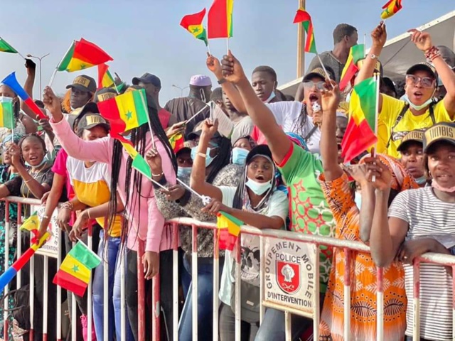 PIKINE : POSE DE LA PREMIÈRE PIERRE DE LA MAISON DE LA JEUNESSE ET DE LA CITOYENNETÉ & LANCEMENT OFFICIEL DU PROJET. PIKINE : POSE DE LA PREMIÈRE PIERRE DE LA MAISON DE LA JEUNESSE ET DE LA CITOYENNETÉ & LANCEMENT OFFICIEL DU PROJET.