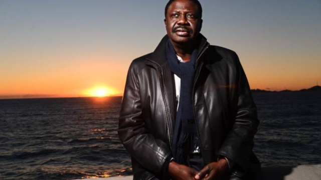 UNE CÉRÉMONIE D’HOMMAGE À DAKAR, LE TÉMOIGNAGE DE DESAILLY UNE CÉRÉMONIE D’HOMMAGE À DAKAR, LE TÉMOIGNAGE DE DESAILLY