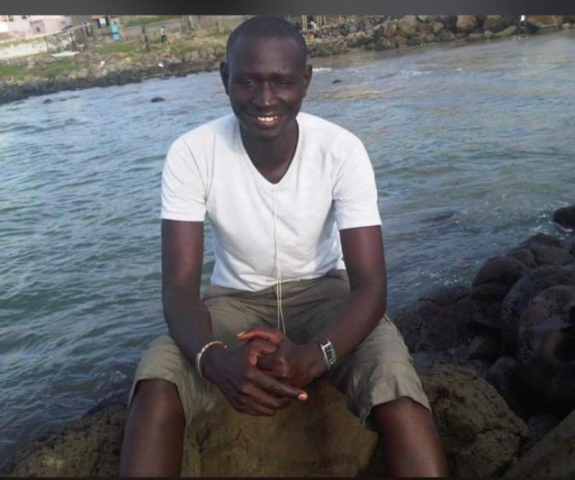 NÉCROLOGIE- L'élève inspecteur de police Pape Mbar Faye retrouvé mort à la veille de sa sortie de promotion NÉCROLOGIE- L'élève inspecteur de police Pape Mbar Faye retrouvé mort à la veille de sa sortie de promotion