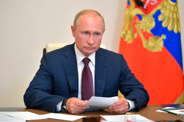 Russie : Vladimir Poutine signe la loi qui l'autorise à rester au pouvoir jusqu'à 2036 Russie : Vladimir Poutine signe la loi qui l'autorise à rester au pouvoir jusqu'à 2036