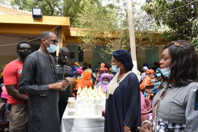 Thiès- Séminaire de Formation pour les femmes de Habib Niang de l'APR sur la gestion des financements (texte et vidéo) Thiès- Séminaire de Formation pour les femmes de Habib Niang de l'APR sur la gestion des financements (texte et vidéo)