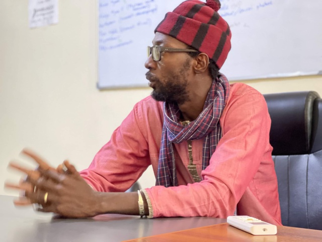 Urgent- Boubacar Sèye a rencontré le mouvement Y'en a marre (images)