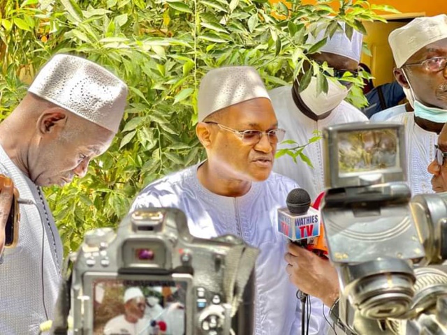 ​Tivaouane : le Ministre Abdou NDENE SALL Appuie les daaras, ménages et familles religieuses pour le ramadan