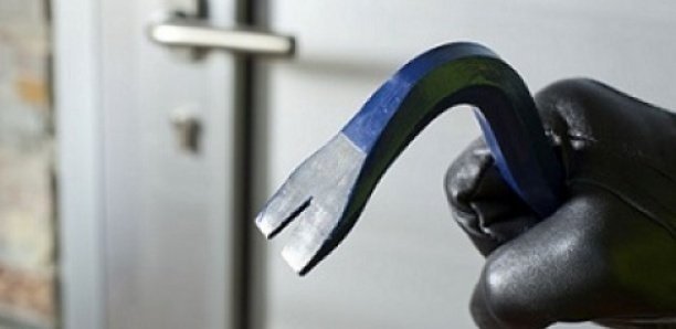 Guinaw rails: Une femme chef de gang recherchée par la police Guinaw rails: Une femme chef de gang recherchée par la police