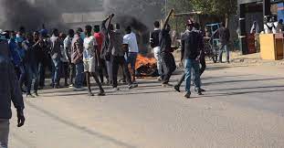 Violentes manifestations au Tchad: « au moins 9 personnes tuées » Violentes manifestations au Tchad: « au moins 9 personnes tuées »