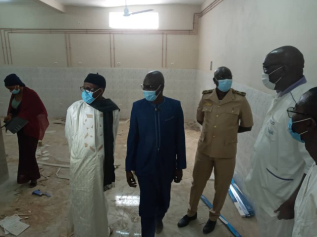 Dr Abdou Sarr après sa démission: "Pour convaincre l'actuelle gynécologue de venir à Linguère, je l'ai épousée" Dr Abdou Sarr après sa démission: "Pour convaincre l'actuelle gynécologue de venir à Linguère, je l'ai épousée"