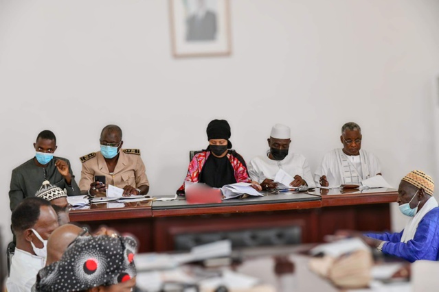 Mme la maire de Podor, Me Aïssata Tall Sall, a présidé ce jeudi matin la réunion du conseil municipal de sa... mairie  (IMAGES)