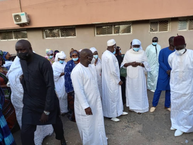 Khalifa Sall a présenté ses condoléances à famille de feu Serigne Chamsseddine Kane (images)