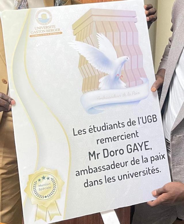 Social / UGB : Un natif de Kaolack reconnu ambassadeur de la paix des Universités. Social / UGB : Un natif de Kaolack reconnu ambassadeur de la paix des Universités.